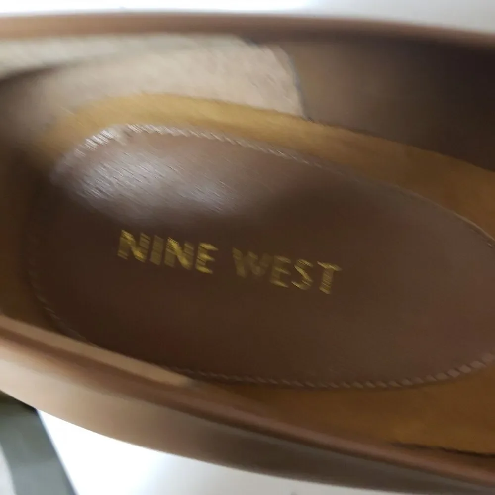 Nine West Penny Loafer Patent Leather Shoes Milk Chocolate Sz 10M PO Excel